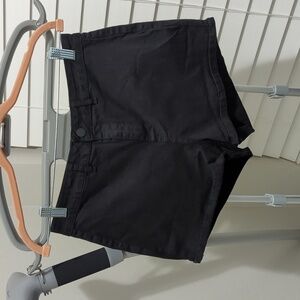 Kendall&Kylie Black Shorts Size 29